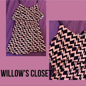 Coral & Blue Trixxi Brand Strapless Dress with Chevron Pattern Size Small  EUC